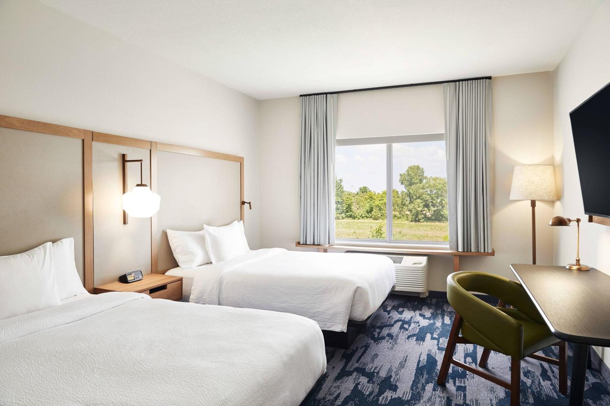 Fairfield Inn & Suites By Marriott Kansas City Belton מראה חיצוני תמונה
