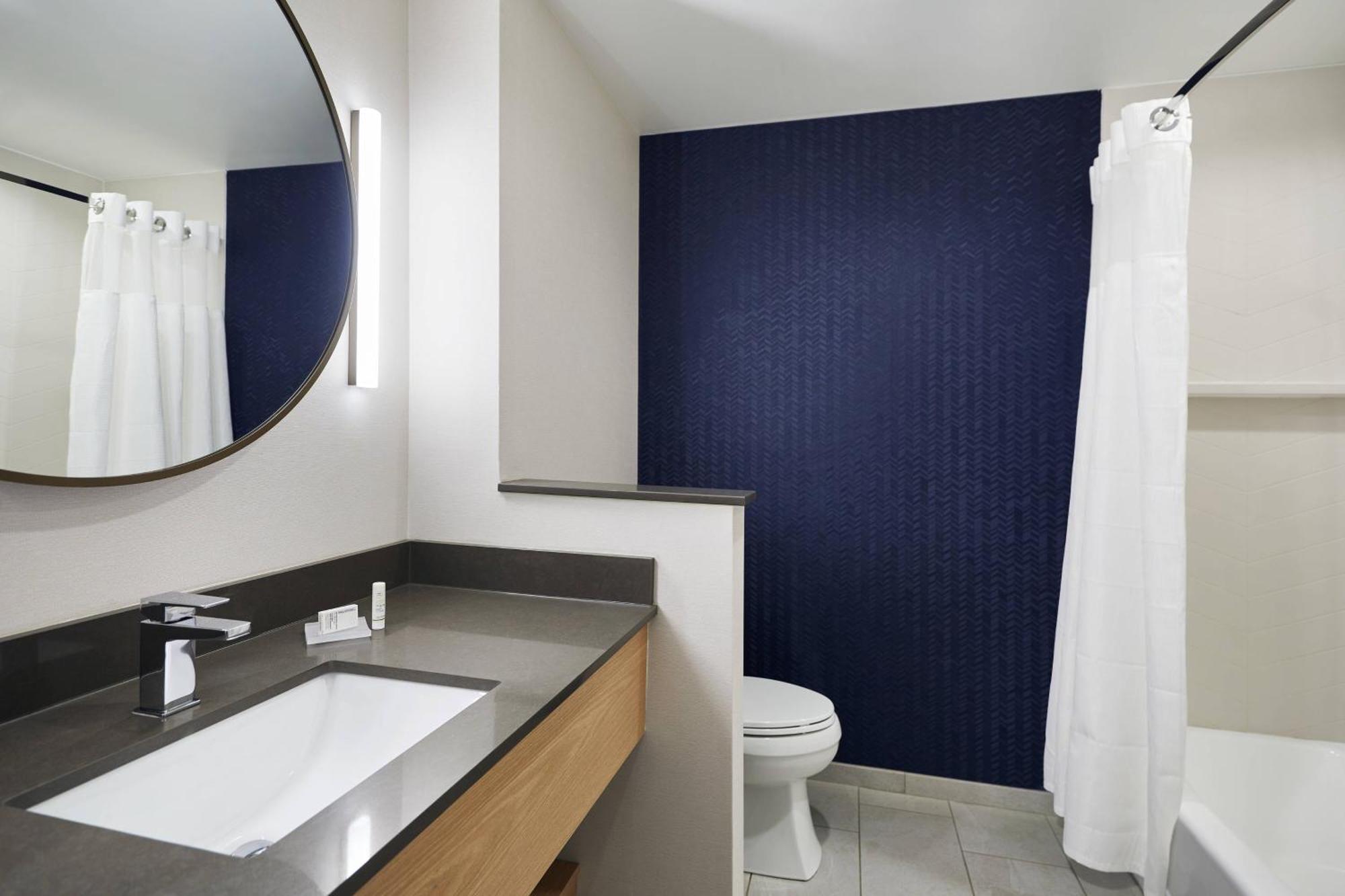 Fairfield Inn & Suites By Marriott Kansas City Belton מראה חיצוני תמונה